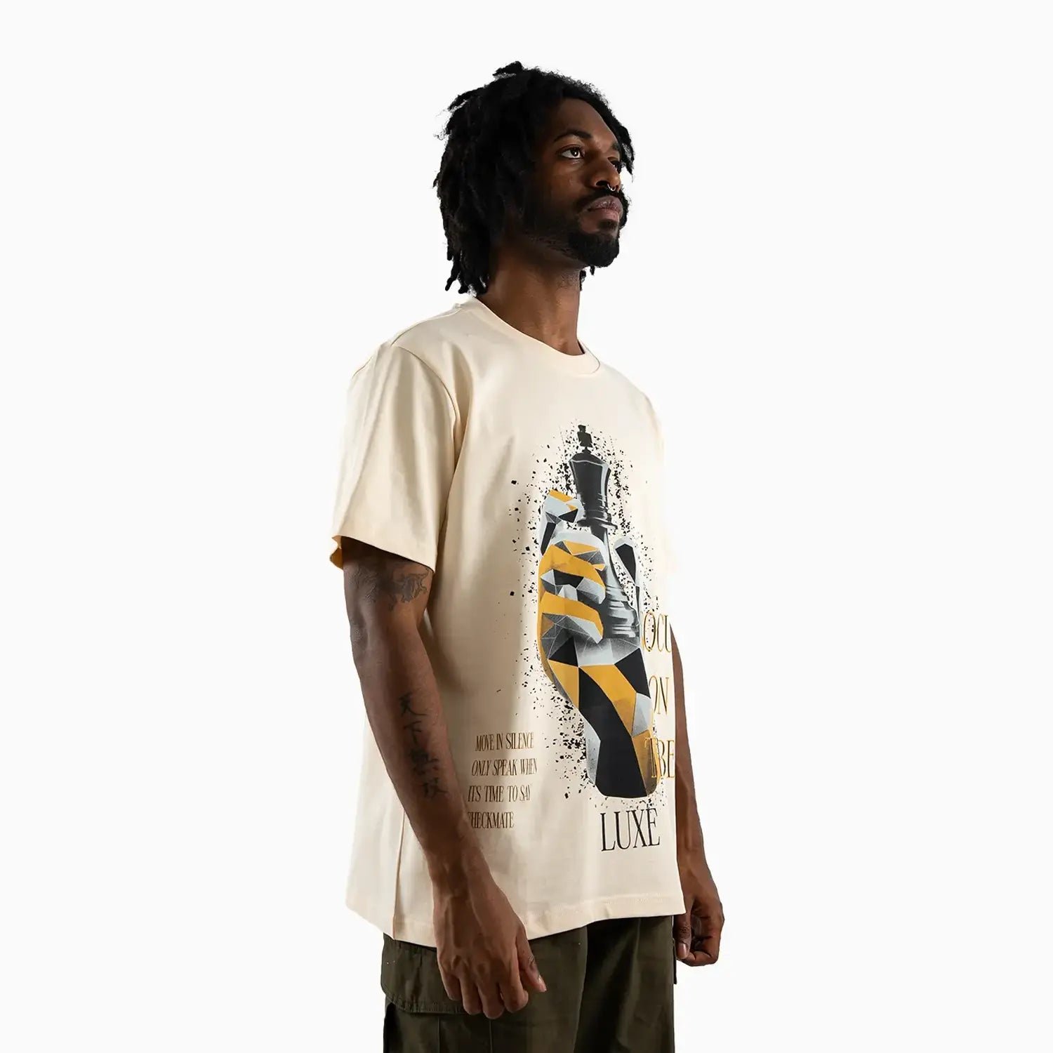 Men's Focus on the Best Chess King Graphic Short-Sleeve T-Shirt - Image 3