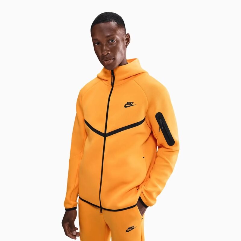 Men's Sportswear Tech Fleece Windrunner Tracksuit - Image 4